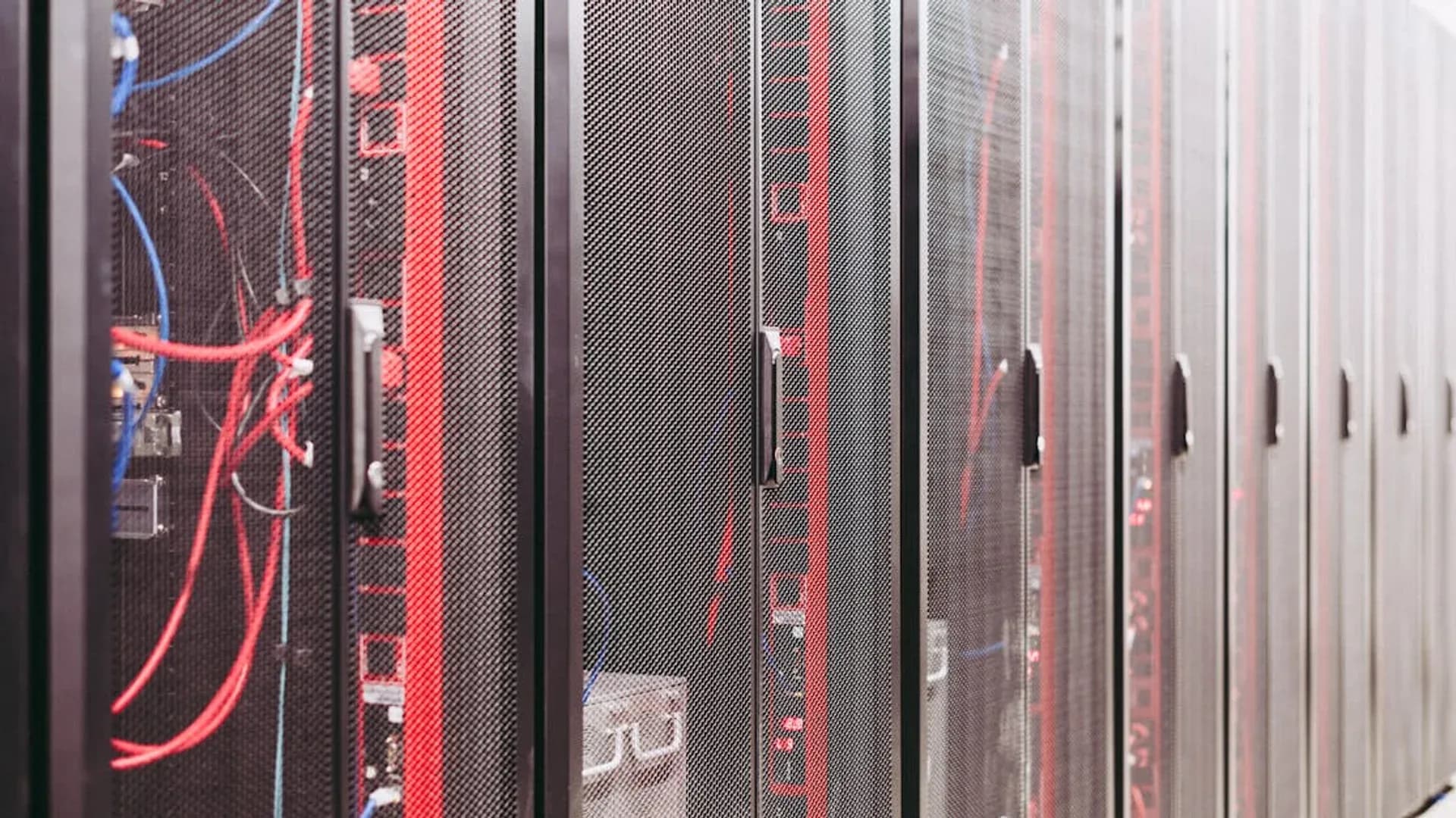 Data center — ilustrasi infrastruktur edge computing