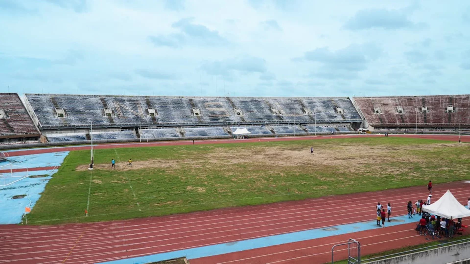 Stadion Liga 1 Indonesia — ilustrasi format kompetisi musim baru