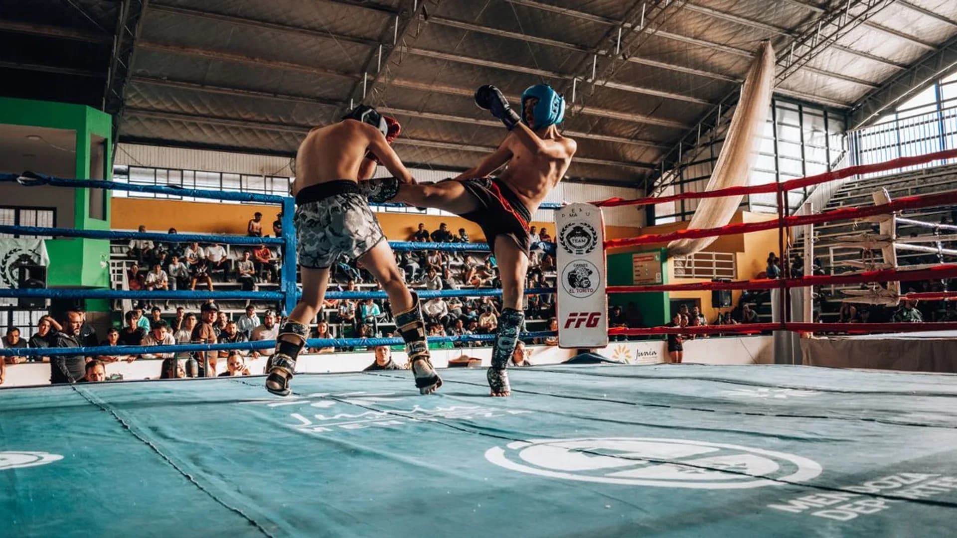 Mengenal Dislokasi Bahu Usai Duel Tinju El Rumi vs Jefri Nichol