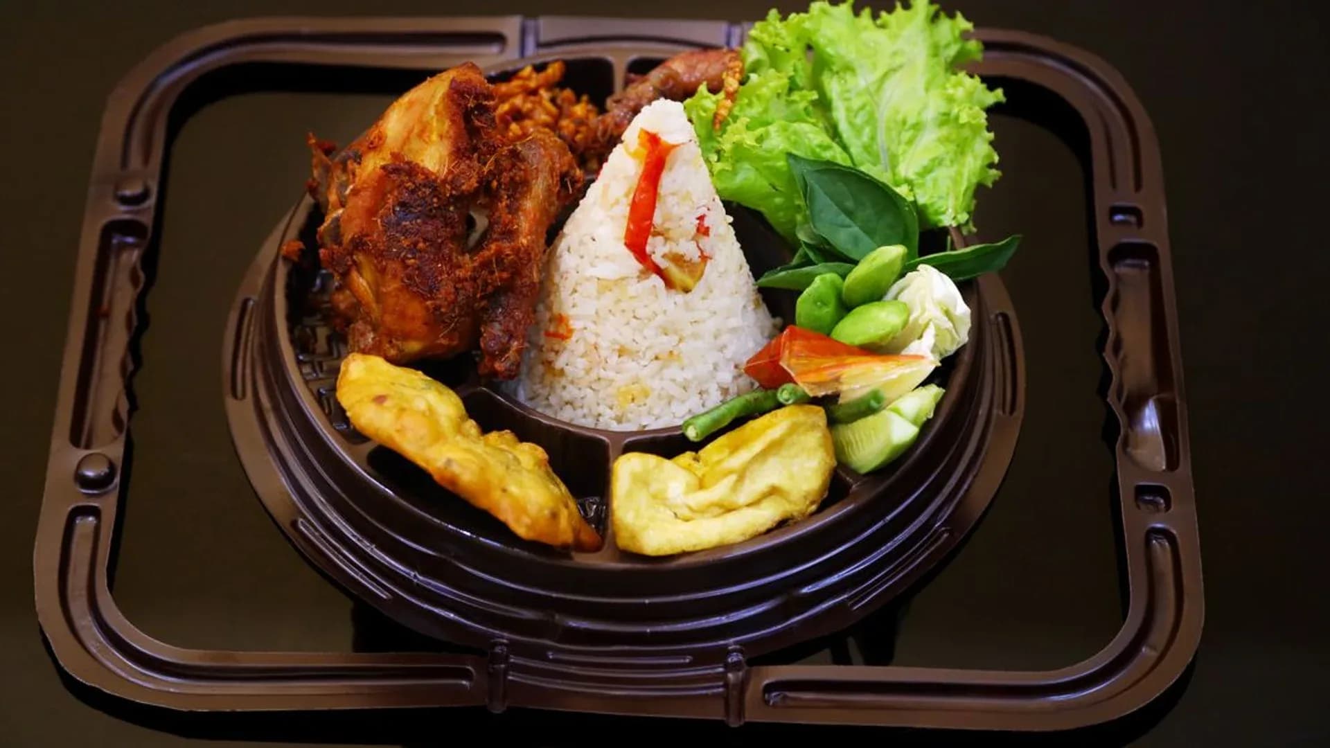 Riset LPEM UI: Pecahan Rp2.000-Rp20.000 Tergeser QRIS dan E-Wallet