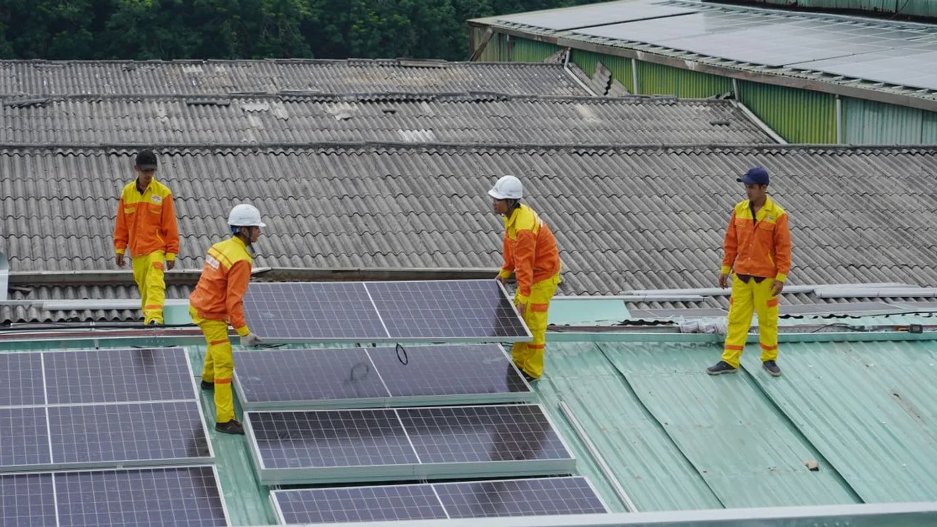 Rupiah Melemah dan Solar Naik, Gapensi Minta Dukungan Pemerintah