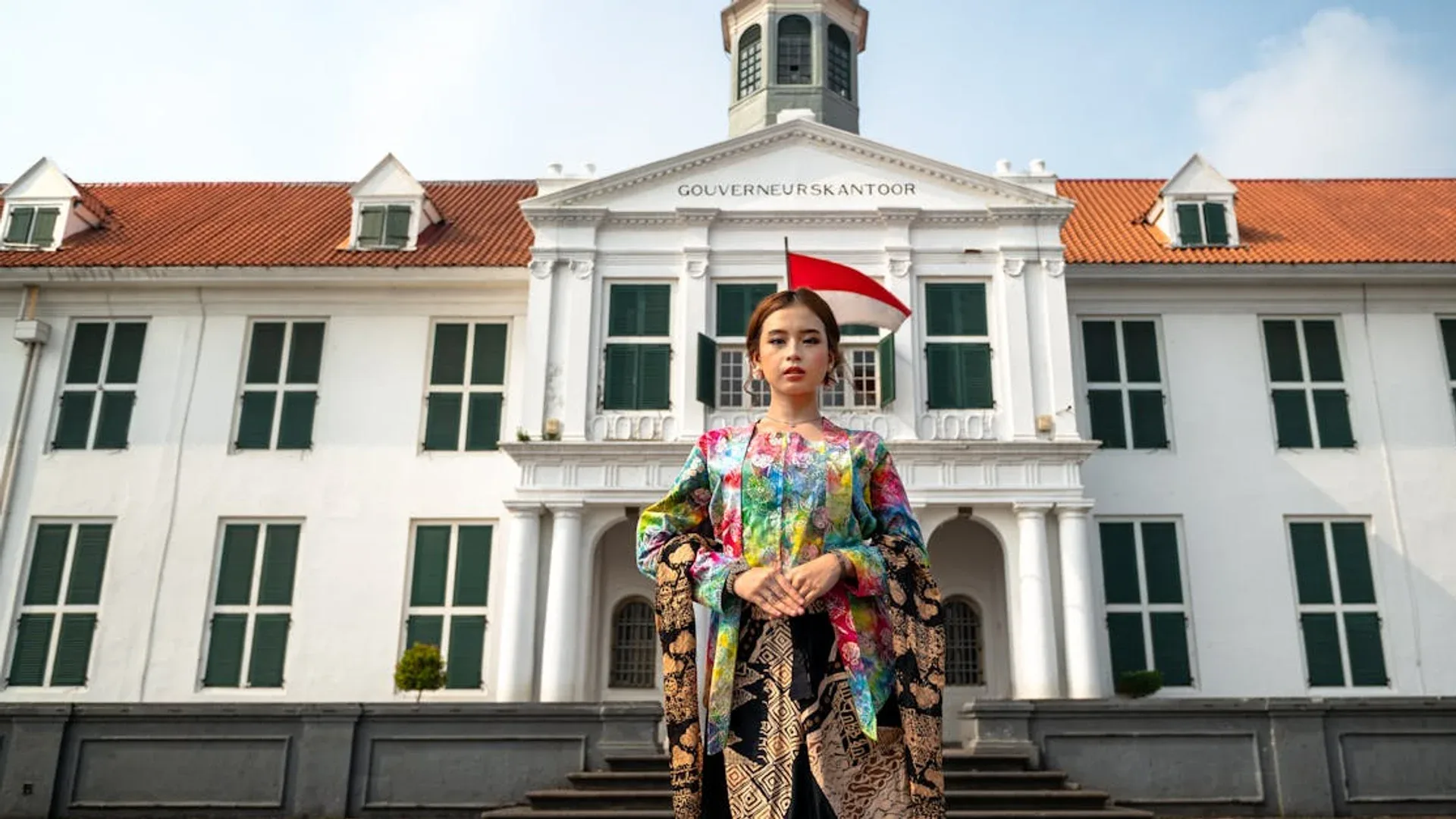 Kebaya tradisional Indonesia · warisan UNESCO